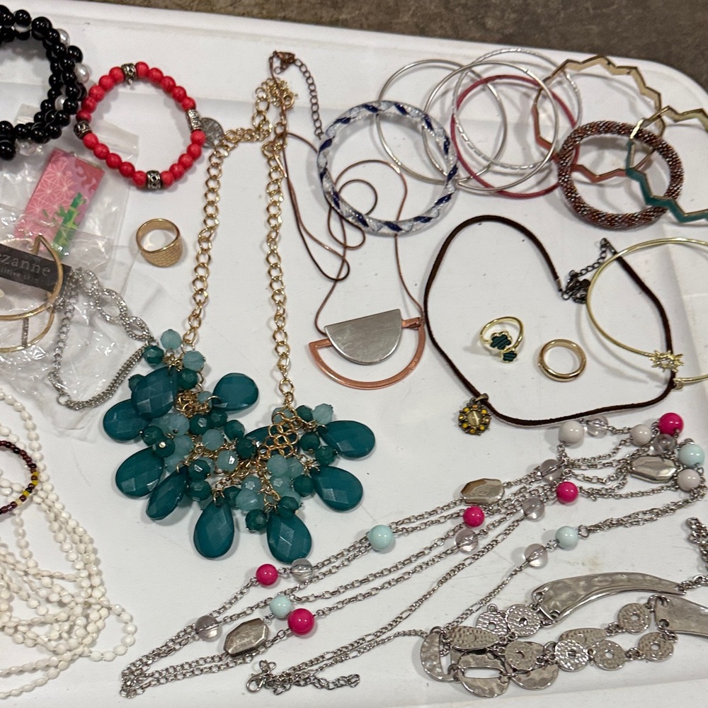 Elegant Multi-Color Jewelry Set